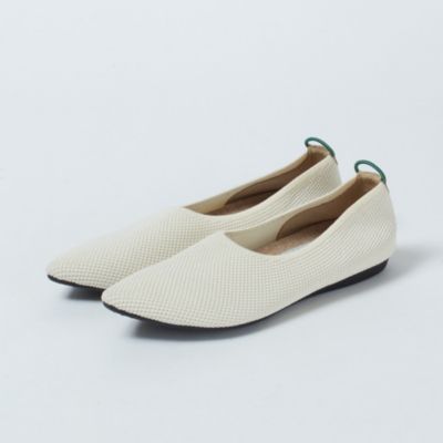 【３月末まで値下げ中】Offen オッフェン　フラットシューズ　サイズ:37 Offen×eclat(オッフェン×エクラ)のpointed－SIMP通販 | 集英社