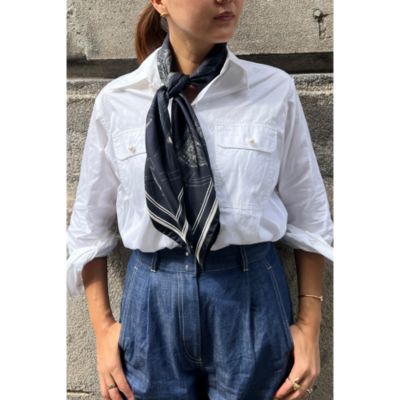 【aLORS】スカーフ（ダークネイビー×アイボリー・90×90） aLORS(アロー)のFoulard Ex-libris Paris x aLORS -une collaboration