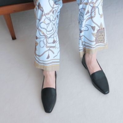 enchanted(エンチャンテッド)の晴雨兼用バブーシュローファー