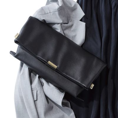 BLACK�@Marisol�f��