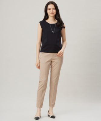 自由区(ジユウク)のコットンサテンテーパード パンツ通販 | 集英社