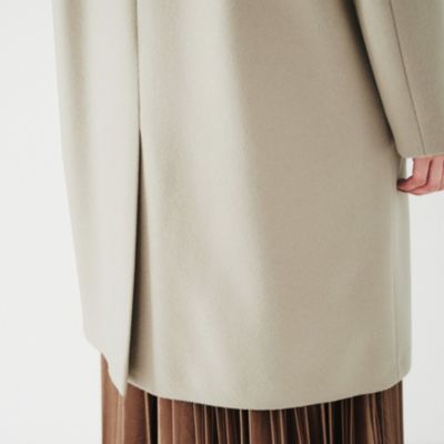 【モデル　岡本あずささん着用】日本製　カシミヤ混ノーカラーコート　ベージュ　1 モデル岡本あずささん着用】日本製カシミヤ混ノーカラーコートベージュ1