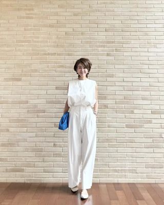 E by eclat(イーバイエクラ)のNEW華奢見えノースリーブ通販