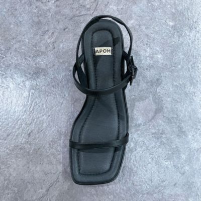 APOM アポム　クロスストラップウエッジサンダル　黒　厚底　レザー　23.5 アポム APOM クロスストラップサンダル 25 （ブラック） -靴