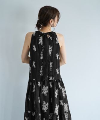 STYLE DELI(スタイルデリ)のミモザ刺繍のホルターネック