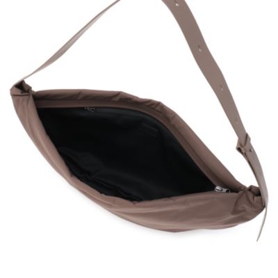 AMOMENTO・LARGE PADDED BAG・￥62,700