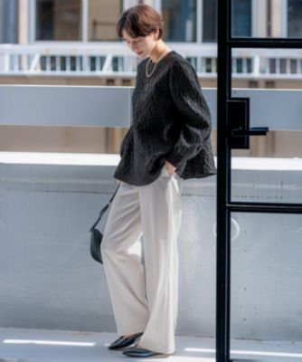 23区(ニジュウサンク)の【洗える】エクラジャカード ペプラム ブラウス