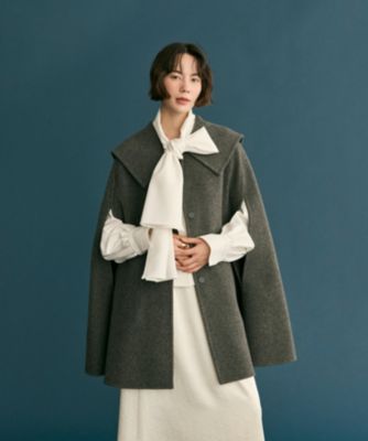 Newans(ハッシュニュアンス)のセーラーカラーダブルフェイスケープ