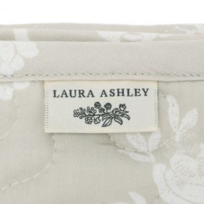 LAURA ASHLEY HOME(ローラアシュレイホーム)のジョゼッテ柄 キルトマルチカバー 200×200cm通販 | 集英社HAPPY PLUS  STORE