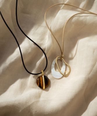 23区(ニジュウサンク)のラウンドストーン ネックレス通販 | 集英社