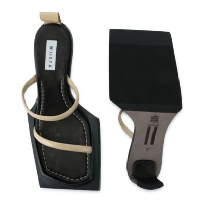 MIISTA(ミスタ)のPHYLLIS DARK COFFEE MILK PATTENT SANDALS