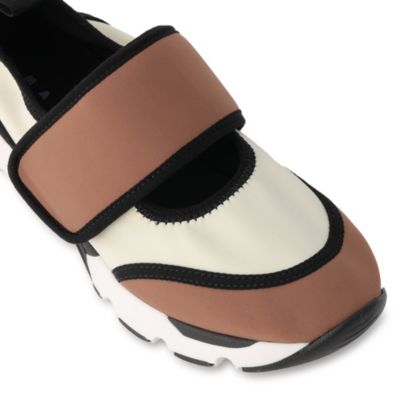 マルニの光沢黒ラバーソールシューズ マルニの光沢黒ラバーソールシューズ 【公式通販】