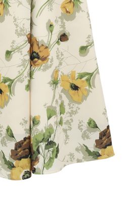 CLANE(クラネ)のSCARF FLOWER MERMAID SKIRT通販 | 集英社HAPPY