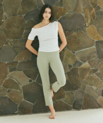 Julier(ジュリエ)のソフトリブフレアレギンス通販 | 集英社HAPPY PLUS