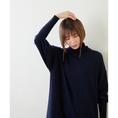 Whim Gazette(ウィム ガゼット)のニットタートルネック