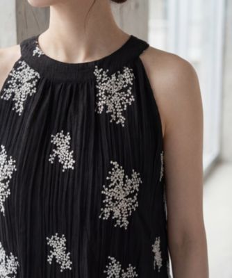 STYLE DELI(スタイルデリ)のミモザ刺繍のホルターネックティアード
