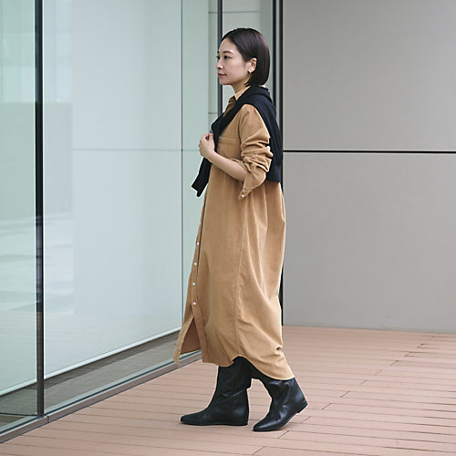 スタッフ身長155cm camel/S