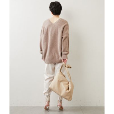 Whim Gazette Vネックプルオーバー（ライトベージュ） v_P18HFB_01.jpg?$500$