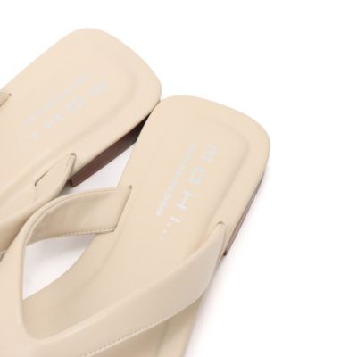 Whim Gazette(ウィム ガゼット)の【MOHI】スクエアトングサンダル通販