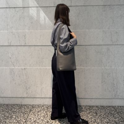 ���f���T�C�Y�F162cm/���p�T�C�Y�F�t���[