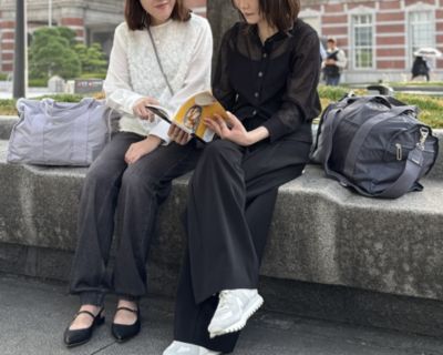 レスポートサック エッセンシャル ミディアムダッフル 黒 LeSportsac×eclat(レスポートサック×エクラ)のエッセンシャル