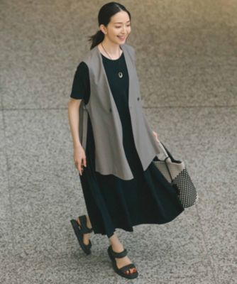 23区 S(ニジュウサンク エス)の【洗える】シアーマットクロス ジレ