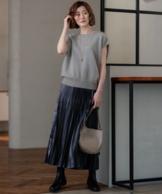 23区(ニジュウサンク)の【洗える】レザーライクプリーツ