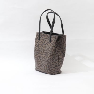【NEW】ノーリーズ（NOLLEY’S）/レオパード柄トートバッグ NOLLEY'S(ノーリーズ)のレオパード柄縦長トートバッグ通販 | 集英社