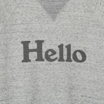 「Hello」で気分が上がる♪MADISONBLUEの人気ロゴアイテム５選【40代ファッション】