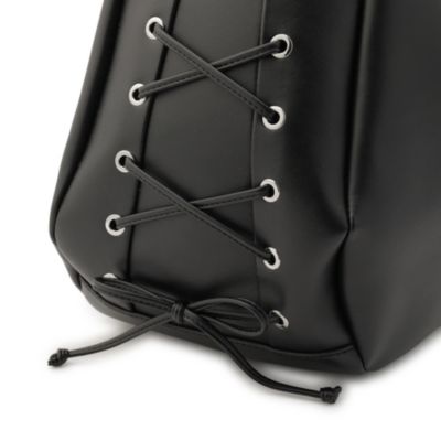 GANNI ガニー XXLホーボーバッグ GANNI、2025年春夏コレクションで「XXL Hobo Bag」と「Lace-Up