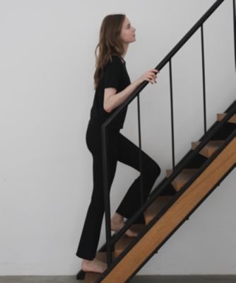 Julier ジュリエ　リブストレッチセミフレアパンツ Julier(ジュリエ)のスパンリブセミフレアパンツ通販 | 集英社HAPPY
