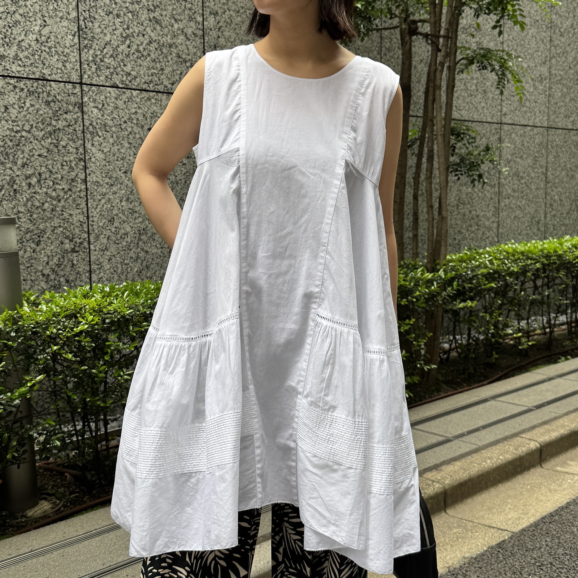 大人気AAYUSHI(アユーシ)の新作が入荷&完売トップスが再入荷!【40代ファッション】