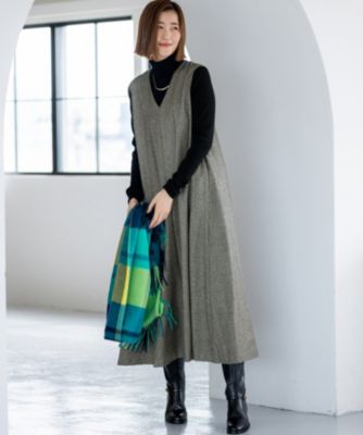 23区 S(ニジュウサンク エス)のラメミックスツイード Vネック