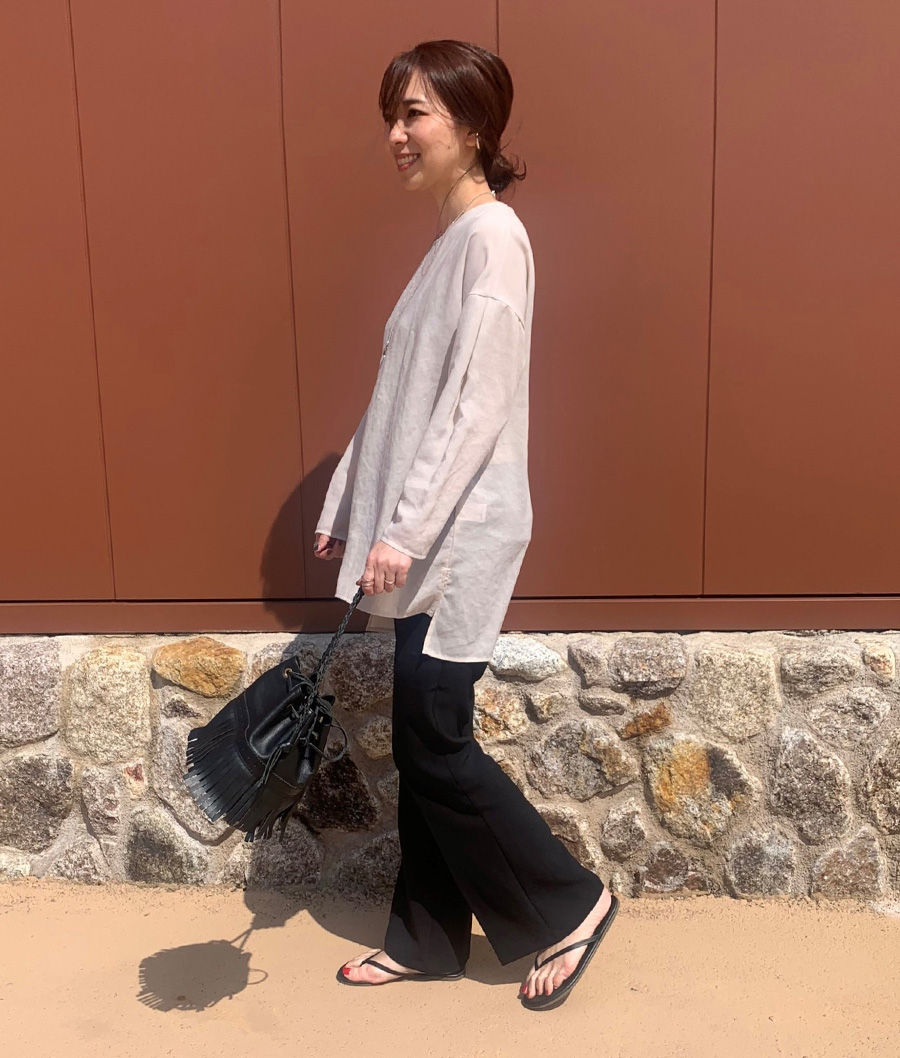 M7days 美女組 kanaさん タックロングブラウス