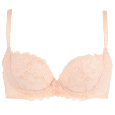 Triumph トリンプ の天使のブラ452 ブラジャー D E 90 95