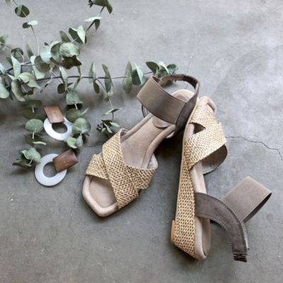 enchanted／クロスベルトゴムウェッジサンダル／￥8,690→ ￥6,083（30％OFF）