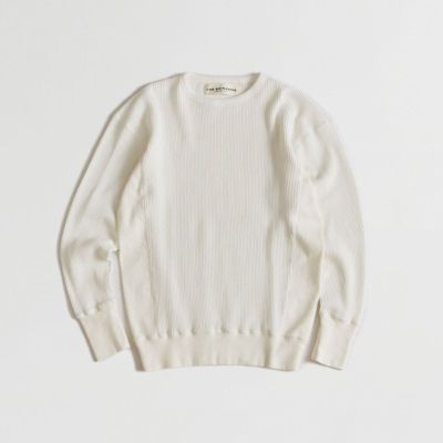 ぺたんこでも女っぽい！大人のミューズ・ブレンダさんが履く“フラット派”のための春シューズ最旬Style