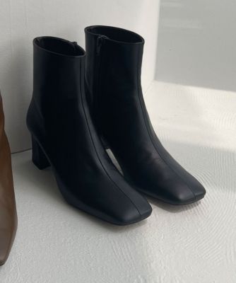 marjour(マージュール)のSQUARE TOE BOOTS通販 | 集英社HAPPY PLUS STORE