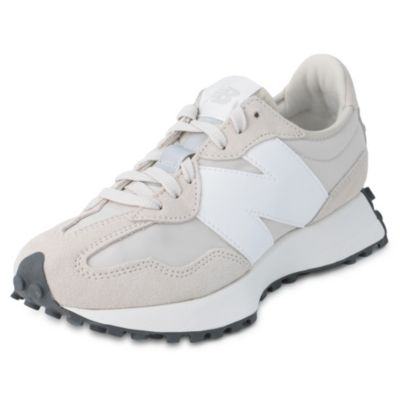 ��l�ɂ��傤�ǂ����X�j�[�J�[�uNew Balance �vU327 ����