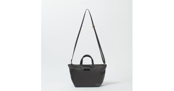 OURHOME 2wayフィットトートバッグ ブラック OURHOME(アワーホーム)の 