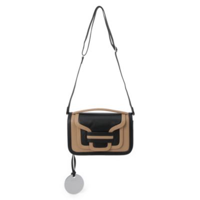 �����ҏ����IPIERRE HARDY �uALPHA�v����