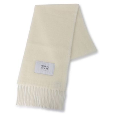 MAISON KITSUNE(メゾン・キツネ)のBABY ALPACA PLAIN SCARF通販