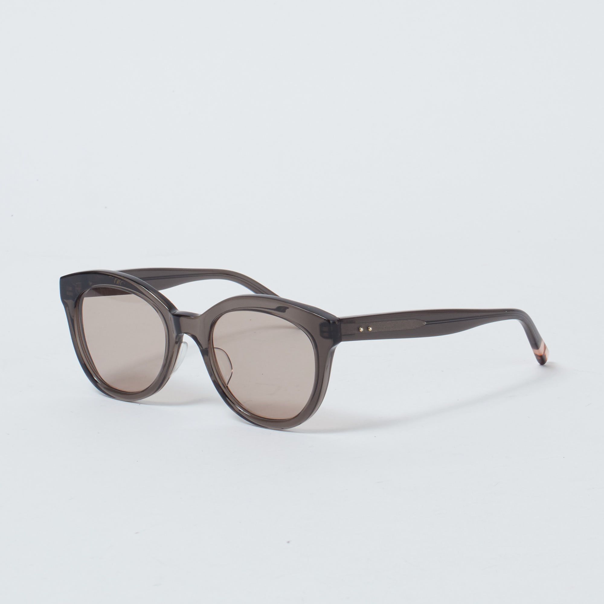 BLANC..(ブラン) B0025－サングラス CLR D GRY ／ M.BRN