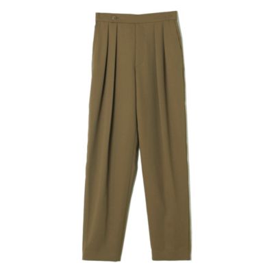 洗練の立体感で魅せるきれいめチノパンツ　大人のきれいめチノパンツ