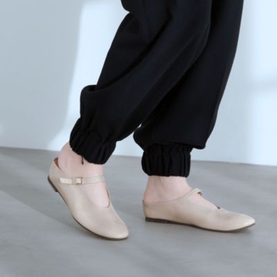 Jimmy Choo ベージュ ファー シルクサテン ミュール Jimmy Choo ベージュ ファー シルクサテン ミュール Jimmy Choo