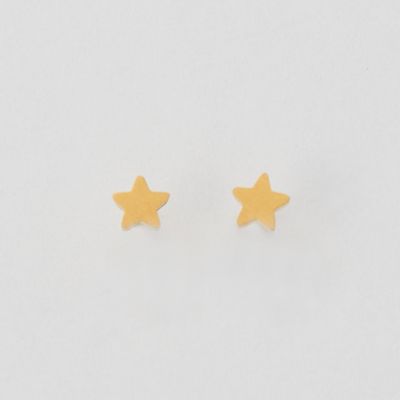 集英社HAPPY PLUS STOREPhoebe（フィービィー）/【金属アレルギー対応】フラットスターピアス／サージカルステンレス