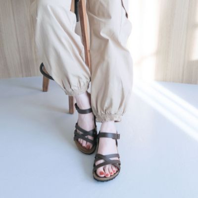 ヘンリーエンヴァーゴウェッジヒールサンダルサイズ37