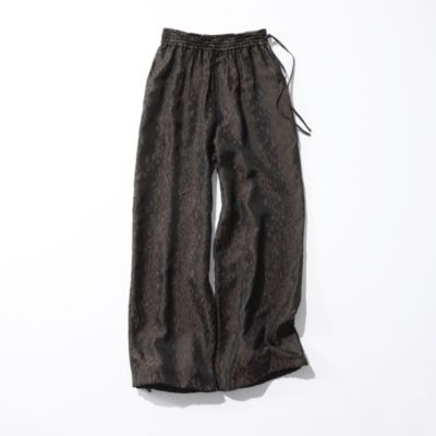 LOEFF ルリビタキ ジャカード テーパード クロップドパンツ LOEFF（ロエフ）の「＜LOEFF＞ルリビタキ ジャカード ショート