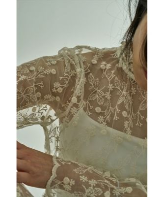 集英社HAPPY PLUS STOREmarjour（マージュール）/EMBROIDERY LACE TOPS