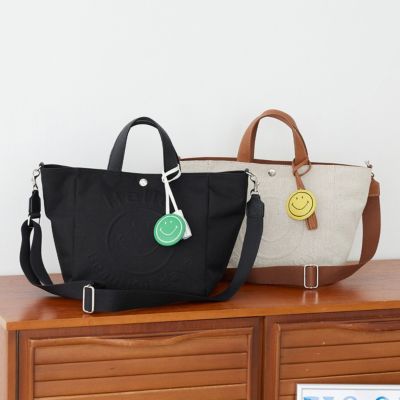 集英社HAPPY PLUS STORETOPKAPI（トプカピ）/【Breath TOPKAPI】SMILE COLLECTION エンボス スマイル 2way トートバッグ ／スマイルチャーム付き